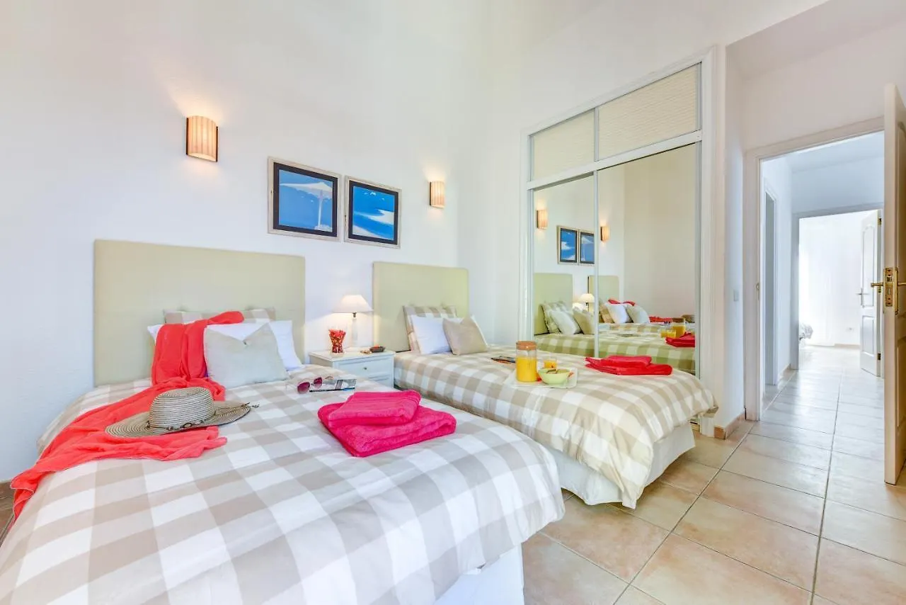 Сasa de vacaciones Villa Aloe con piscina climatizada, Playa Fañabe, Costa Adeje